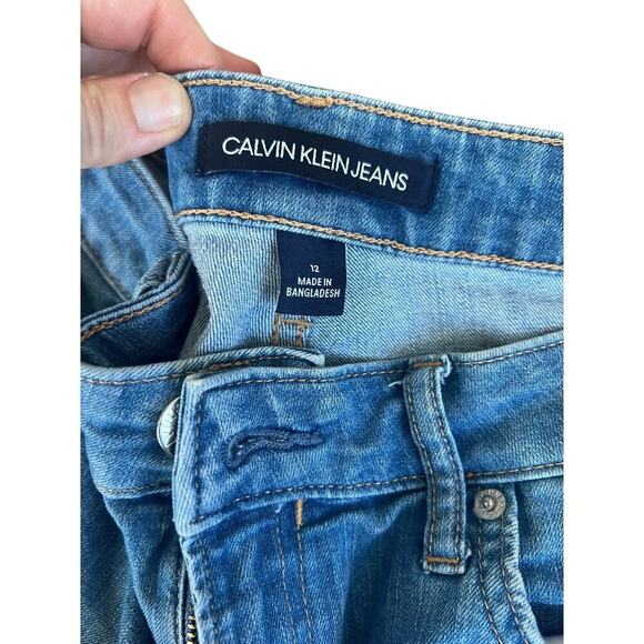EUC Calvin Klein jean shorts size 12 - Picture 3 of 5